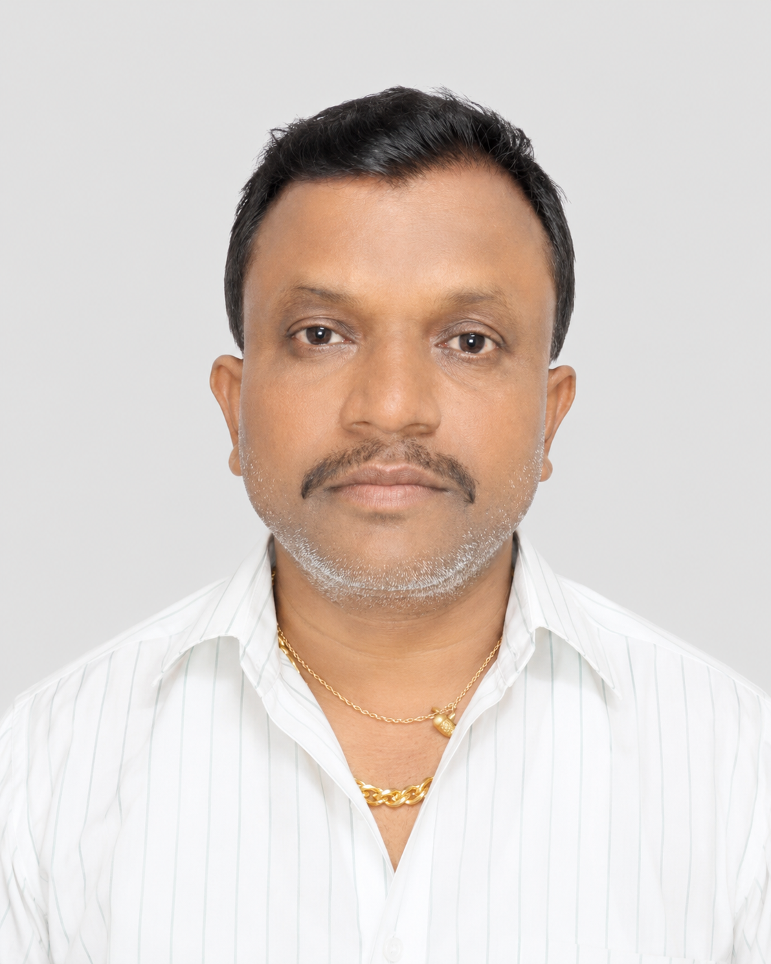 कर्मचारी